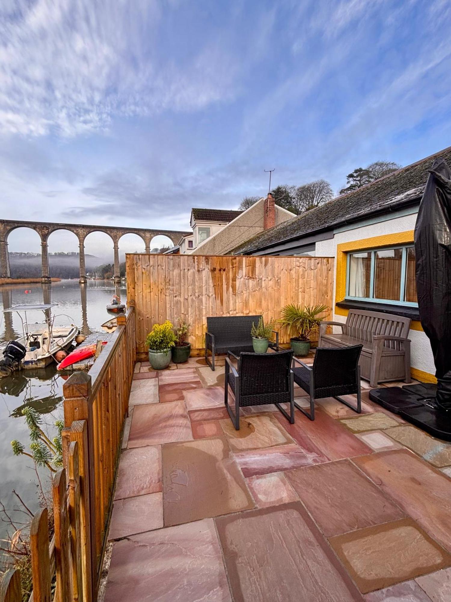 Viaduct River View & Outdoor Bath - Couples Retreat Calstock Buitenkant foto